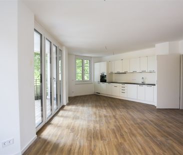 Traumhafte 3-Zimmer-Eckwohnung mit großem Rundbalkon - stilvoll und... - Photo 3