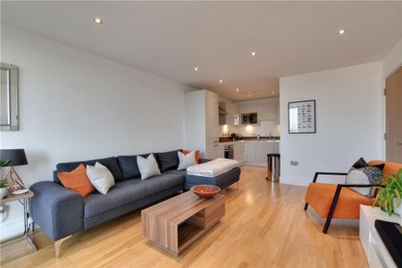 2 bedroom apartment to rent - Photo 2