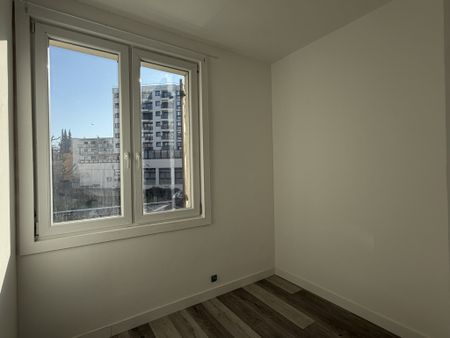 Location Appartement 1 pièce 24m² CHAMBERY 73000 - Photo 4