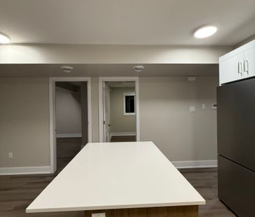 342 Fifth Avenue - Photo 6