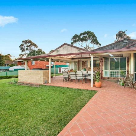 Modern family residence - Photo 4