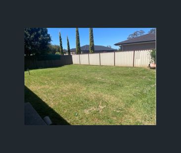 MODERN HOME IN A SOUGHT AFTER LOCATION! - Photo 2