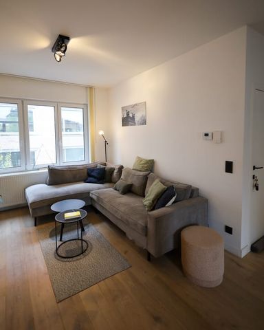 Appartement te huur - Foto 2