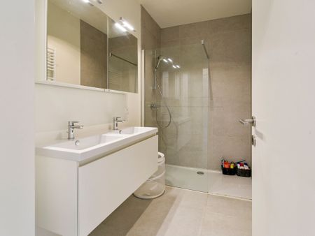 Gezellig appartement op een centrale locatie in Ekeren te huur! - Foto 2