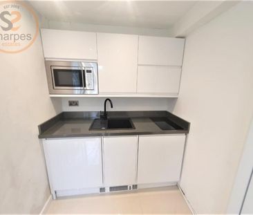 Studio to rent - Photo 6