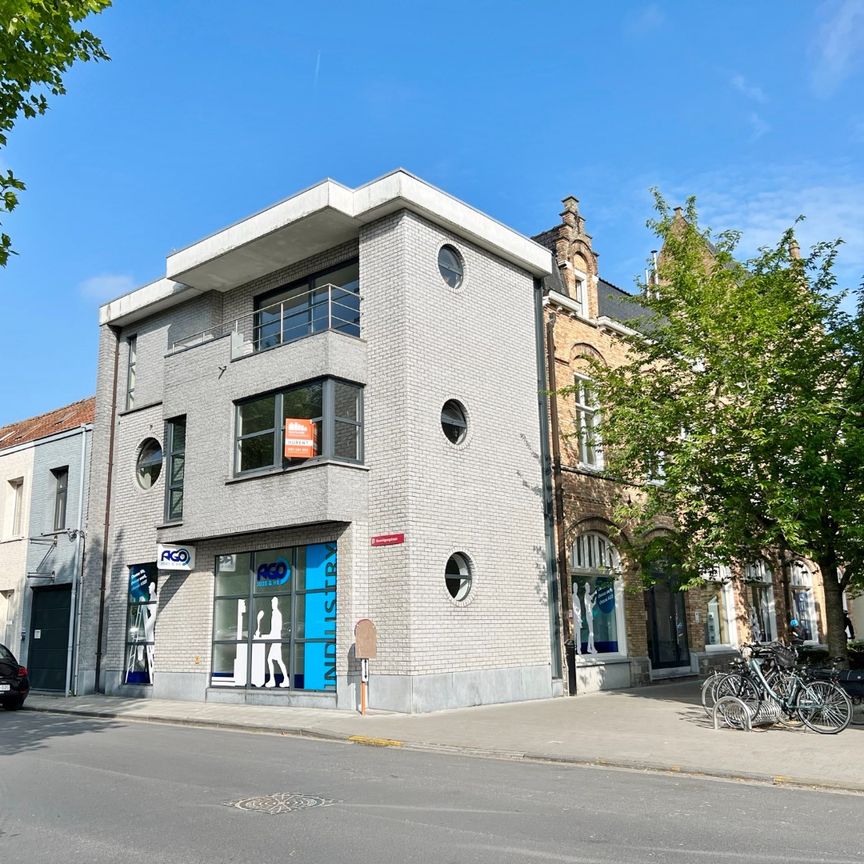Sint-Sebastiaanstraat 3 / -2C, 8900 Ieper - Photo 1