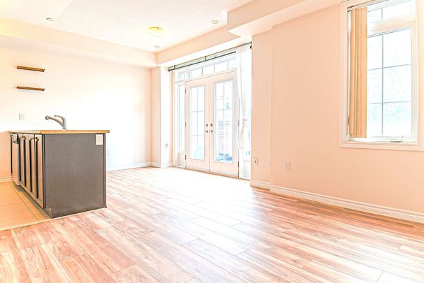 For Lease - 2435 Greenwich Drive Unit# 55, Oakville, Ontario - Photo 1