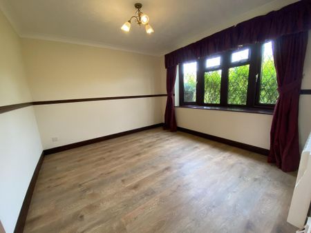 3 bedroom detached house to rent - Photo 3