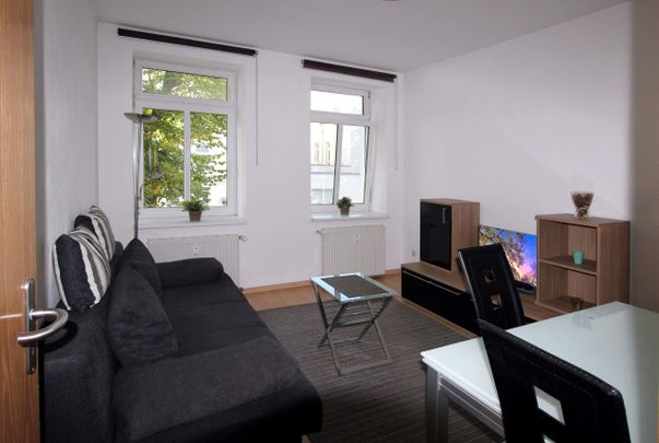 Traumhafte und charmant möblierte Wohnung in der Innenstadt! - Photo 1