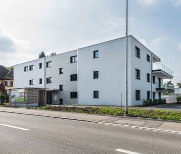 2,5 Zimmerwohnung mit hohem Komfort - Photo 2