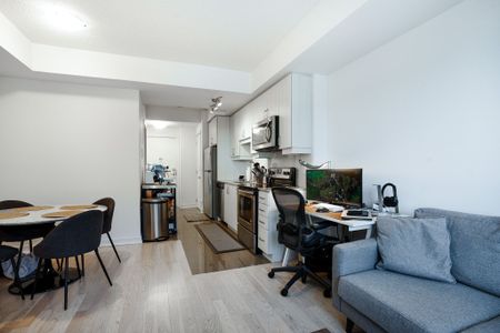 For Lease - 9201 Yonge Street Unit# 1111, Richmond Hill, Ontario - Photo 4