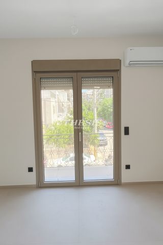 Ανακαινισμένο διαμέρισμα προς ενοικίαση στο Νέο Φάληρο - Photo 4
