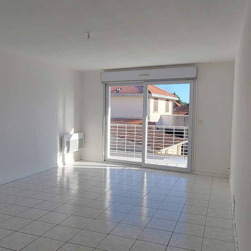 Location Appartement 3 pièces 68m² ANDERNOS LES BAINS 33510 - Photo 1