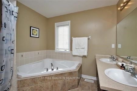 For Lease - 336 Mingay Avenue, Markham, Ontario - Photo 4