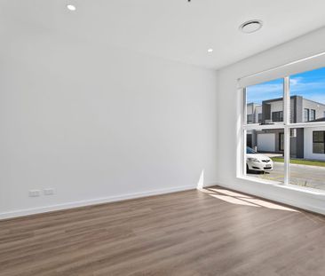 Modern Brand New Villa - Photo 2