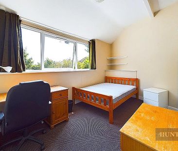 5 bedroom end of terrace house to rent - Photo 6