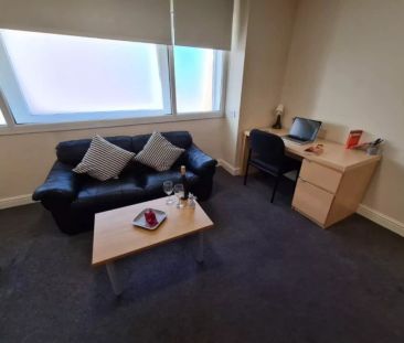 Platinum Studio - Photo 1