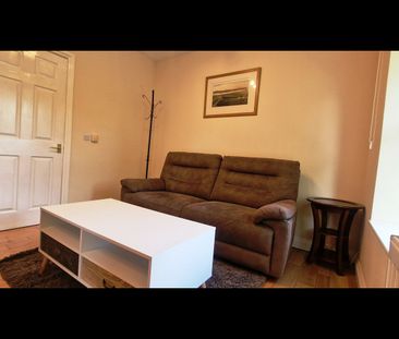 1 Bed Flat, Stapleton Road, BS5 - Photo 2