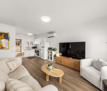 Modern Comfort & Convenience – Well-Located Unit in Brooklyn Park - Photo 1