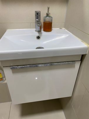 3 Bed Terraced House, Sarum Terrace, E3 - Photo 1