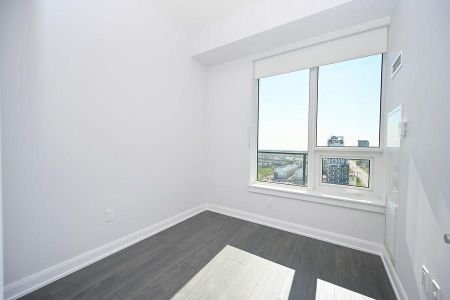 For Lease - 3200 William Coltson Avenue Unit# 1401, Oakville, Ontario - Photo 3