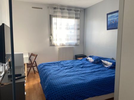 Location Appartement 3 pièces 64m² LYON 6ème - Photo 4
