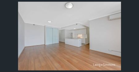 Modern Three Bedroom Unit - Photo 2