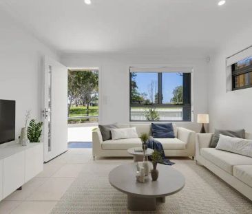 “Stunning 4-Bedroom Duplex – Modern Luxury & Prime Location” - Photo 4