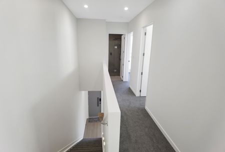 Karaka - 4 Bedrooms with 3 Bathrooms - Photo 4