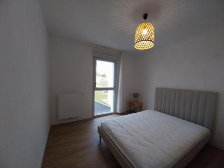 Location Appartement 2 pièces Meublé 41m² MONT DE MARSAN 40000 - Photo 2