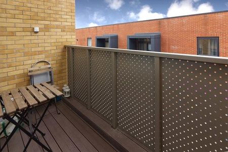 2 bedroom apartment to rent - Photo 3