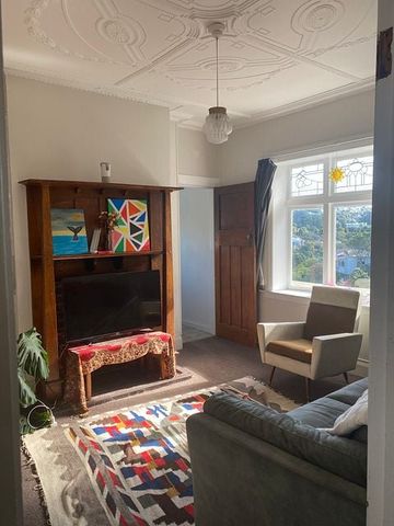 Sunny and spacious character house - Photo 5