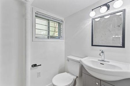 For Lease - 46 Athol Avenue Unit# Bsmt, Toronto, Ontario - Photo 4