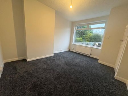 2 bedroom semi-detached house to rent - Photo 3