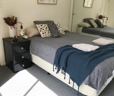 3 bedroom townhouse in Central Gerringong - Photo 3