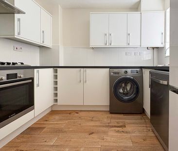Morecambe Close, Stevenage - Photo 1
