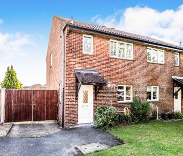 3 bedroom semi-detached house to rent - Photo 4