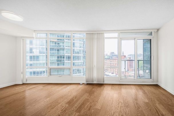 For Lease - 373 Front Street Unit# 1002, Toronto, Ontario - Photo 1