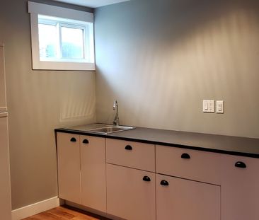 For Lease - 13 SPRINGDALE Drive Unit# Lower, Barrie, Ontario - Photo 1