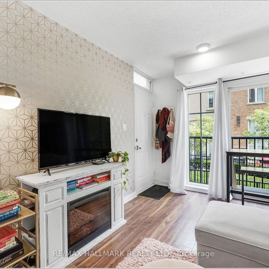 For Lease - 50 Western Battery Road Unit# 914, Toronto, Ontario - Photo 1