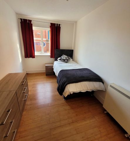 Lord Nelson Wharf, Preston - Photo 4