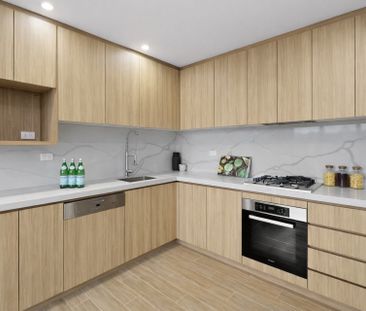 Experience the Luxury at 'The Greens' - Photo 3