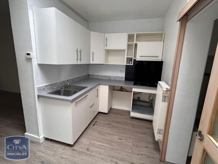 Location Maison 5 pièces 92m² ARMENTIERES 59280 - Photo 2
