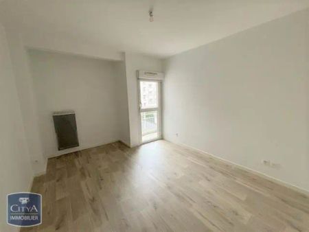 Appartement à louer 3 pièces 65.92m² - Photo 2