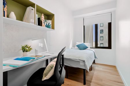 2 Bedroom Apartment-High floor - Photo 5