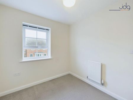 3 bedroom end of terrace house to rent - Photo 2