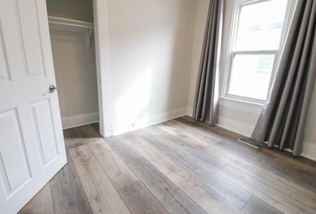 161 Louth St, St. Catharines - All Inclusive 2 Bedroom - Photo 5