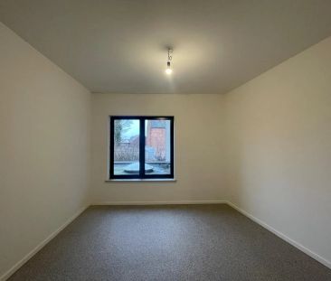 Ruim, energiezuinig appartement met 2 slaapkamers, in het centrum v... - Photo 6