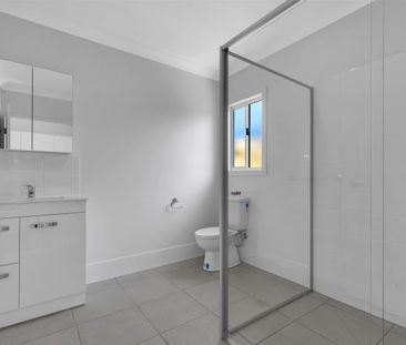 NEAR NEW DARRA STUDIO! - Photo 4