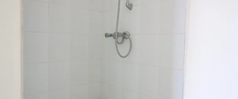 STUDENTEN AUFGEPASST! GEMÜTLICHES APARTMENT NAHE DES KREFELDER AMTSGERICHTS ZU MIETEN! - Photo 1